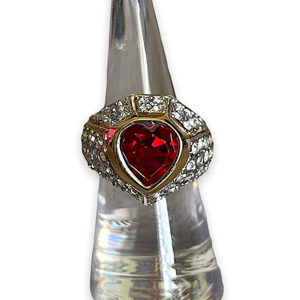 • Gold Plated Heart Ring •